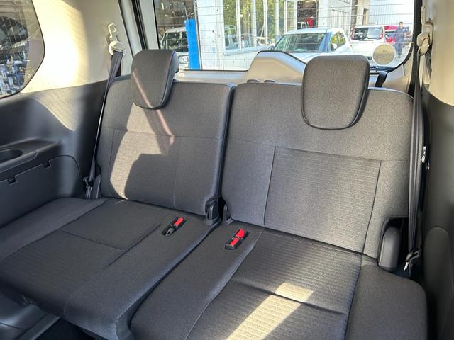 セレナ ｅ－パワー　ハイウェイスターＶ　冠水歴車ナビＴＶアラウンドビューモニターＥＴＣ２．０プロパイロットエマージェンシーブレーキＬＥＤヘッド禁煙車寒冷地仕様ホットプラスパックドラレコブラインドスポットモニターアダプティブクルコン両パワスラ（58枚目）