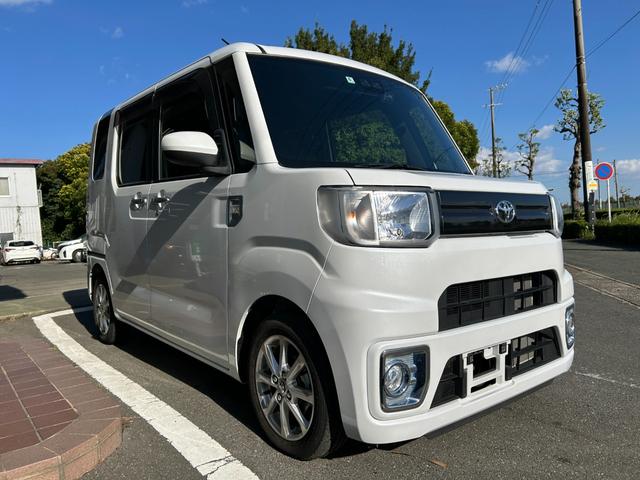 ピクシスメガ L SAIII 冠水歴車ナビTVスマートアシストIII衝突軽減ブレーキ踏み間違え防止装置ホワイトパールスマートキーPスタートイモビ付禁煙車ドラレコ前後2カメラ両側パワースライドドア純正アルミオートマチックハイビーム(5枚目)