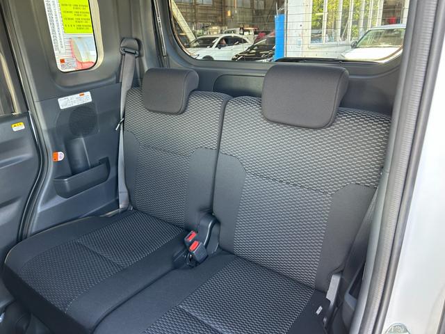 ピクシスメガ L SAIII 冠水歴車ナビTVスマートアシストIII衝突軽減ブレーキ踏み間違え防止装置ホワイトパールスマートキーPスタートイモビ付禁煙車ドラレコ前後2カメラ両側パワースライドドア純正アルミオートマチックハイビーム(49枚目)