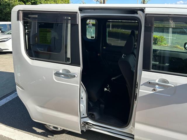 ピクシスメガ L SAIII 冠水歴車ナビTVスマートアシストIII衝突軽減ブレーキ踏み間違え防止装置ホワイトパールスマートキーPスタートイモビ付禁煙車ドラレコ前後2カメラ両側パワースライドドア純正アルミオートマチックハイビーム(52枚目)