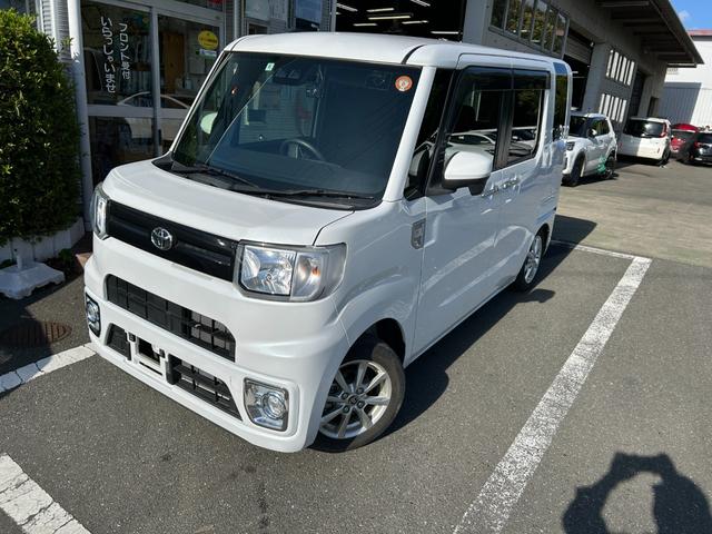 ピクシスメガ L SAIII 冠水歴車ナビTVスマートアシストIII衝突軽減ブレーキ踏み間違え防止装置ホワイトパールスマートキーPスタートイモビ付禁煙車ドラレコ前後2カメラ両側パワースライドドア純正アルミオートマチックハイビーム(2枚目)