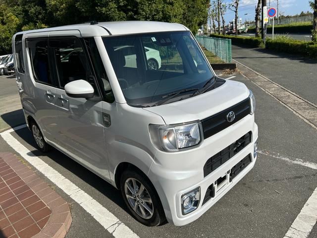ピクシスメガ L SAIII 冠水歴車ナビTVスマートアシストIII衝突軽減ブレーキ踏み間違え防止装置ホワイトパールスマートキーPスタートイモビ付禁煙車ドラレコ前後2カメラ両側パワースライドドア純正アルミオートマチックハイビーム(6枚目)
