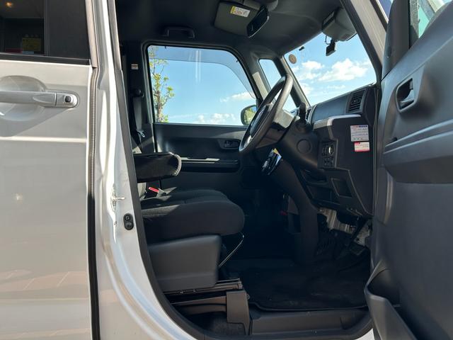 ピクシスメガ L SAIII 冠水歴車ナビTVスマートアシストIII衝突軽減ブレーキ踏み間違え防止装置ホワイトパールスマートキーPスタートイモビ付禁煙車ドラレコ前後2カメラ両側パワースライドドア純正アルミオートマチックハイビーム(41枚目)