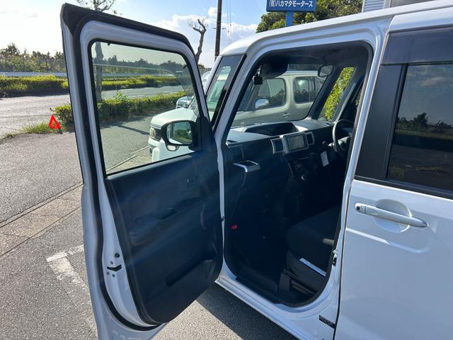 ピクシスメガ L SAIII 冠水歴車ナビTVスマートアシストIII衝突軽減ブレーキ踏み間違え防止装置ホワイトパールスマートキーPスタートイモビ付禁煙車ドラレコ前後2カメラ両側パワースライドドア純正アルミオートマチックハイビーム(42枚目)