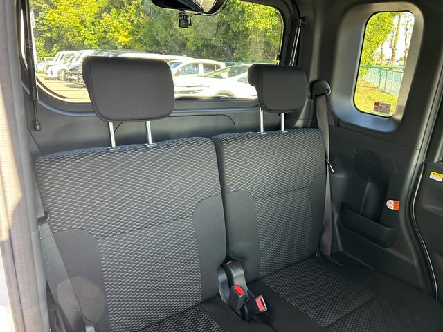 ピクシスメガ L SAIII 冠水歴車ナビTVスマートアシストIII衝突軽減ブレーキ踏み間違え防止装置ホワイトパールスマートキーPスタートイモビ付禁煙車ドラレコ前後2カメラ両側パワースライドドア純正アルミオートマチックハイビーム(53枚目)