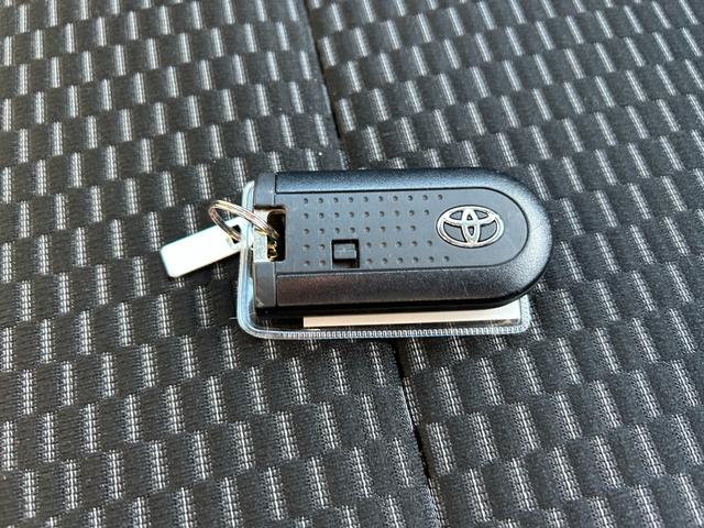 ピクシスメガ L SAIII 冠水歴車ナビTVスマートアシストIII衝突軽減ブレーキ踏み間違え防止装置ホワイトパールスマートキーPスタートイモビ付禁煙車ドラレコ前後2カメラ両側パワースライドドア純正アルミオートマチックハイビーム(80枚目)