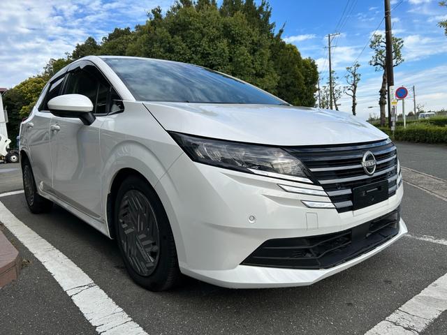 ノート Ｘ　冠水歴車アップルカカープレイアンドロイドオートＢＴ対応ＨＤＭＩ入力アラウンドビューモニターデジタルインナーミラーエマージェンシーブレーキ禁煙車ブラインドスポットモニターリヤクロストラフィックアラート（5枚目）