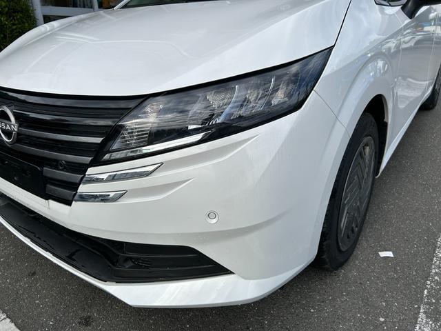 ノート Ｘ　冠水歴車アップルカカープレイアンドロイドオートＢＴ対応ＨＤＭＩ入力アラウンドビューモニターデジタルインナーミラーエマージェンシーブレーキ禁煙車ブラインドスポットモニターリヤクロストラフィックアラート（16枚目）