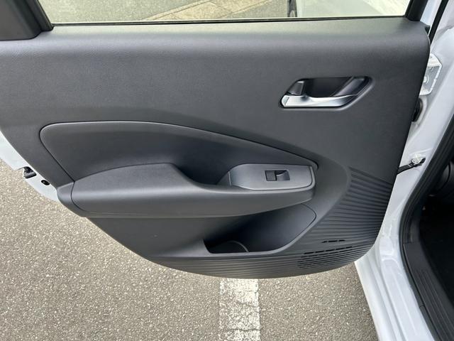 ノート Ｘ　冠水歴車アップルカカープレイアンドロイドオートＢＴ対応ＨＤＭＩ入力アラウンドビューモニターデジタルインナーミラーエマージェンシーブレーキ禁煙車ブラインドスポットモニターリヤクロストラフィックアラート（51枚目）