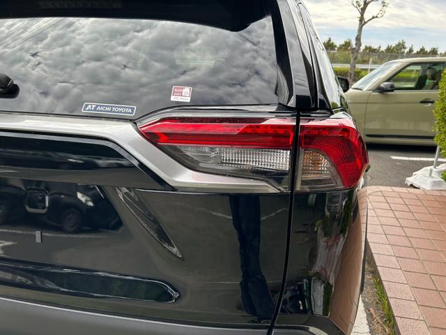 ＲＡＶ４ Ｇ　冠水歴車４ＷＤナビＴＶバックカメラ全方位モニターセーフティセンスプリクラッシュセーフティーＥＴＣ２．０禁煙車スマートキーデジタルインナーミラー前席シートエアコンクルコン付ブラインドスポットモニター（19枚目）