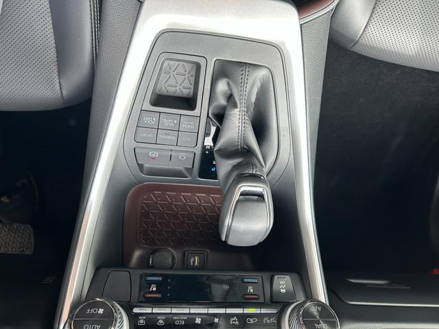 ＲＡＶ４ Ｇ　冠水歴車４ＷＤナビＴＶバックカメラ全方位モニターセーフティセンスプリクラッシュセーフティーＥＴＣ２．０禁煙車スマートキーデジタルインナーミラー前席シートエアコンクルコン付ブラインドスポットモニター（75枚目）