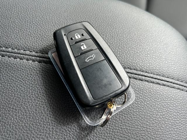 ＲＡＶ４ Ｇ　冠水歴車４ＷＤナビＴＶバックカメラ全方位モニターセーフティセンスプリクラッシュセーフティーＥＴＣ２．０禁煙車スマートキーデジタルインナーミラー前席シートエアコンクルコン付ブラインドスポットモニター（80枚目）