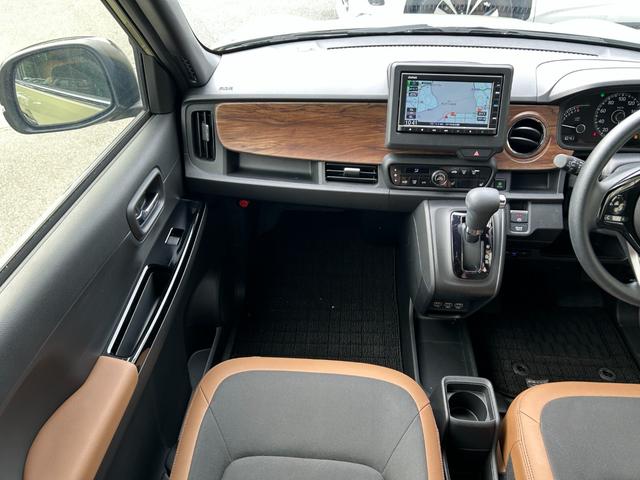 Ｎ－ＯＮＥ オリジナルスタイルプラスアーバン　冠水歴車ナビバックカメラ付センシング衝突軽減ブレーキアダプティブクルーズコントロールドライブレコーダーＥＴＣ車載器外部入力端子メンテナンスノート取説前席シートヒーターＬＥＤヘッド３６０度ＵＶＩＲカット（65枚目）