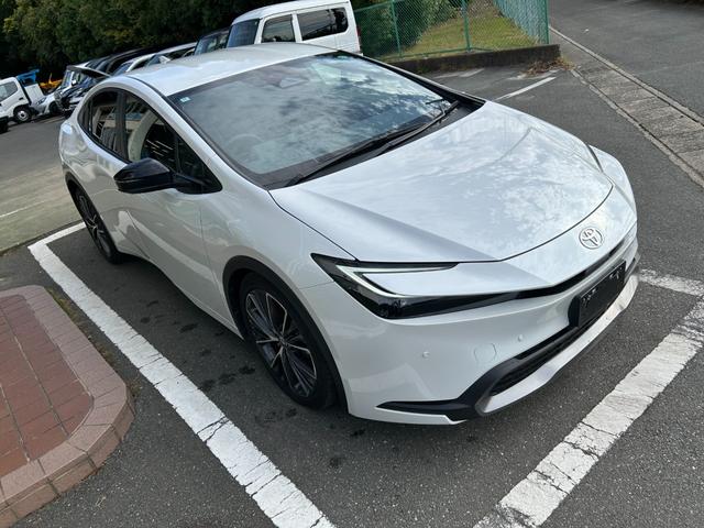 プリウス Ｇ　冠水歴車ナビＴＶバックカメラＢＴ対応ＥＴＣ２．０セーフティセンスプリクラッシュセーフティレーダークルコン禁煙車スマートキー前席シートヒーターオートハイビームメンテノートブラインドスポットモニターパール（6枚目）