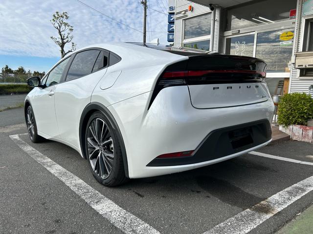 プリウス Ｇ　冠水歴車ナビＴＶバックカメラＢＴ対応ＥＴＣ２．０セーフティセンスプリクラッシュセーフティレーダークルコン禁煙車スマートキー前席シートヒーターオートハイビームメンテノートブラインドスポットモニターパール（12枚目）