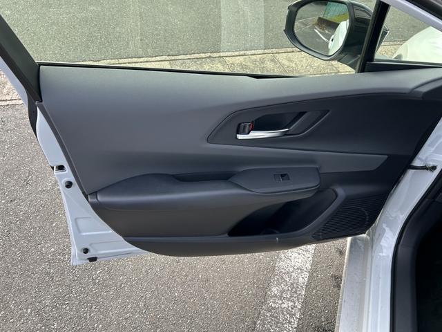 プリウス Ｇ　冠水歴車ナビＴＶバックカメラＢＴ対応ＥＴＣ２．０セーフティセンスプリクラッシュセーフティレーダークルコン禁煙車スマートキー前席シートヒーターオートハイビームメンテノートブラインドスポットモニターパール（44枚目）
