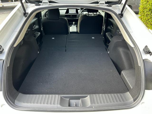 プリウス Ｇ　冠水歴車ナビＴＶバックカメラＢＴ対応ＥＴＣ２．０セーフティセンスプリクラッシュセーフティレーダークルコン禁煙車スマートキー前席シートヒーターオートハイビームメンテノートブラインドスポットモニターパール（60枚目）