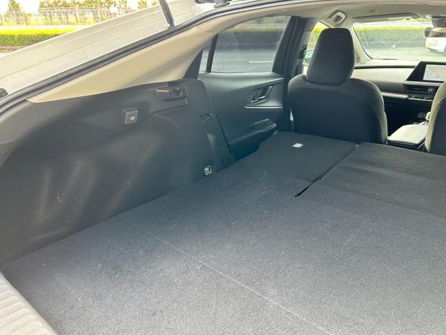 プリウス Ｇ　冠水歴車ナビＴＶバックカメラＢＴ対応ＥＴＣ２．０セーフティセンスプリクラッシュセーフティレーダークルコン禁煙車スマートキー前席シートヒーターオートハイビームメンテノートブラインドスポットモニターパール（61枚目）