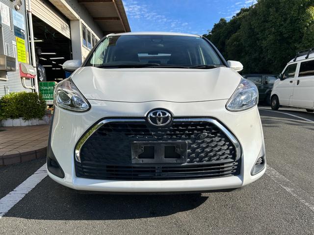 シエンタ Ｇ　冠水歴車ナビＴＶバックカメラＢＴオーディオ対応付３列シート７名乗車両側パワスラセーフティセンスプリクラッシュセーフティ衝突軽減ブレーキスマートキーＰスタートイモビライザー禁煙車衝突安全ボディーパール白（3枚目）