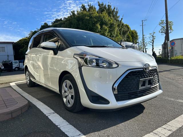 シエンタ Ｇ　冠水歴車ナビＴＶバックカメラＢＴオーディオ対応付３列シート７名乗車両側パワスラセーフティセンスプリクラッシュセーフティ衝突軽減ブレーキスマートキーＰスタートイモビライザー禁煙車衝突安全ボディーパール白（5枚目）