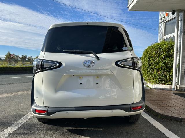 シエンタ Ｇ　冠水歴車ナビＴＶバックカメラＢＴオーディオ対応付３列シート７名乗車両側パワスラセーフティセンスプリクラッシュセーフティ衝突軽減ブレーキスマートキーＰスタートイモビライザー禁煙車衝突安全ボディーパール白（10枚目）