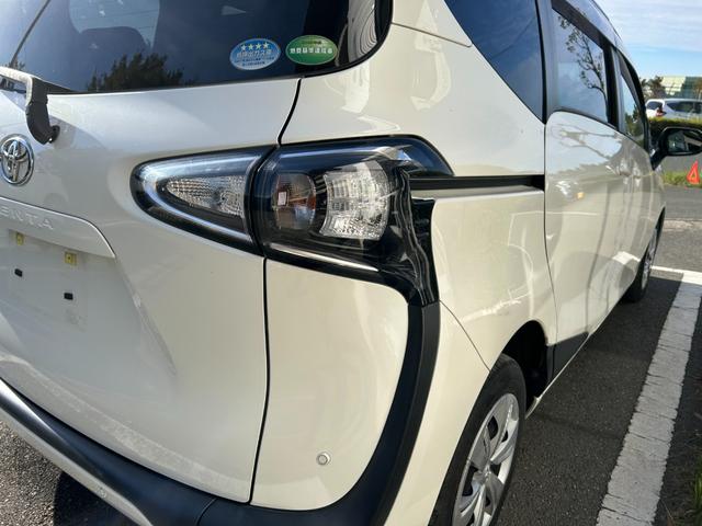 シエンタ Ｇ　冠水歴車ナビＴＶバックカメラＢＴオーディオ対応付３列シート７名乗車両側パワスラセーフティセンスプリクラッシュセーフティ衝突軽減ブレーキスマートキーＰスタートイモビライザー禁煙車衝突安全ボディーパール白（20枚目）