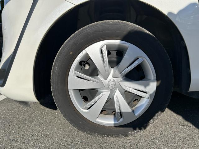 シエンタ Ｇ　冠水歴車ナビＴＶバックカメラＢＴオーディオ対応付３列シート７名乗車両側パワスラセーフティセンスプリクラッシュセーフティ衝突軽減ブレーキスマートキーＰスタートイモビライザー禁煙車衝突安全ボディーパール白（33枚目）