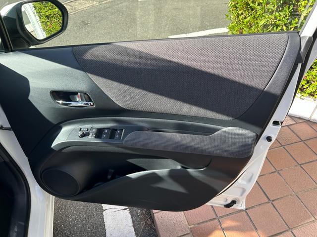 シエンタ Ｇ　冠水歴車ナビＴＶバックカメラＢＴオーディオ対応付３列シート７名乗車両側パワスラセーフティセンスプリクラッシュセーフティ衝突軽減ブレーキスマートキーＰスタートイモビライザー禁煙車衝突安全ボディーパール白（38枚目）