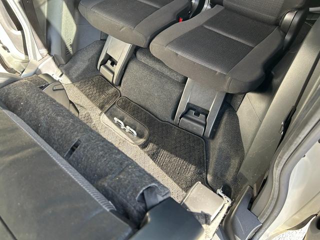 シエンタ Ｇ　冠水歴車ナビＴＶバックカメラＢＴオーディオ対応付３列シート７名乗車両側パワスラセーフティセンスプリクラッシュセーフティ衝突軽減ブレーキスマートキーＰスタートイモビライザー禁煙車衝突安全ボディーパール白（56枚目）