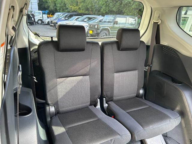 シエンタ Ｇ　冠水歴車ナビＴＶバックカメラＢＴオーディオ対応付３列シート７名乗車両側パワスラセーフティセンスプリクラッシュセーフティ衝突軽減ブレーキスマートキーＰスタートイモビライザー禁煙車衝突安全ボディーパール白（57枚目）