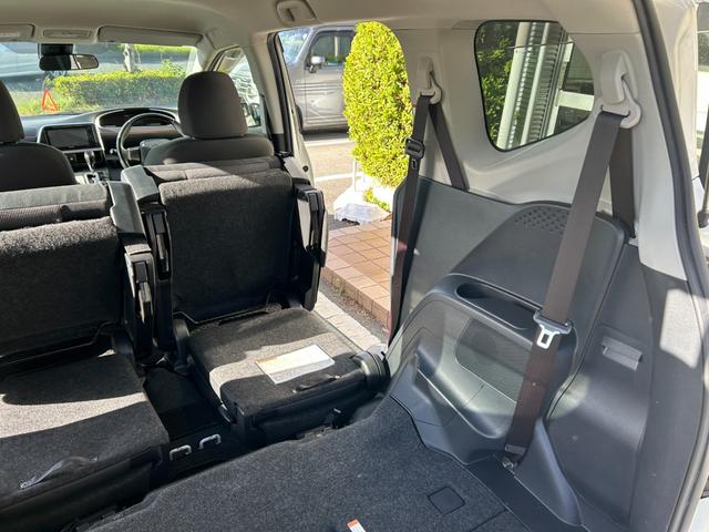 シエンタ Ｇ　冠水歴車ナビＴＶバックカメラＢＴオーディオ対応付３列シート７名乗車両側パワスラセーフティセンスプリクラッシュセーフティ衝突軽減ブレーキスマートキーＰスタートイモビライザー禁煙車衝突安全ボディーパール白（63枚目）