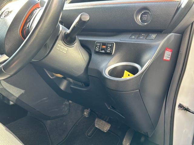 シエンタ Ｇ　冠水歴車ナビＴＶバックカメラＢＴオーディオ対応付３列シート７名乗車両側パワスラセーフティセンスプリクラッシュセーフティ衝突軽減ブレーキスマートキーＰスタートイモビライザー禁煙車衝突安全ボディーパール白（71枚目）