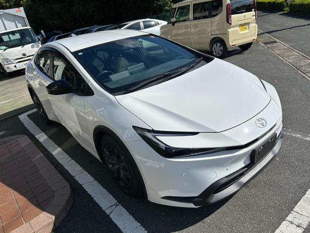 プリウス X 冠水歴車ナビバックカメラETC2.0セーフティーセンスプリクラッシュセーフティーアダプティブクルーズコントロールスマートキーPスタートイモビライザーオートマチックハイビームAC100V電源禁煙車(6枚目)