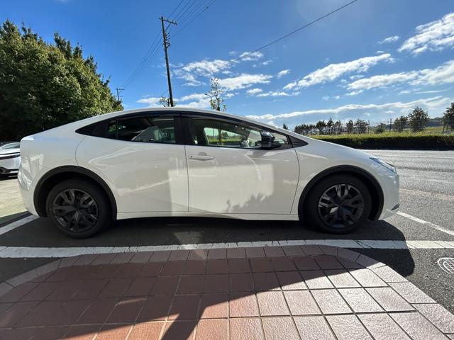 プリウス X 冠水歴車ナビバックカメラETC2.0セーフティーセンスプリクラッシュセーフティーアダプティブクルーズコントロールスマートキーPスタートイモビライザーオートマチックハイビームAC100V電源禁煙車(7枚目)