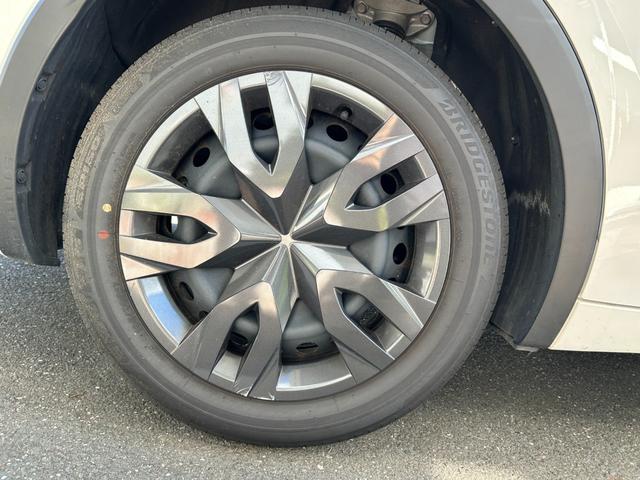 プリウス X 冠水歴車ナビバックカメラETC2.0セーフティーセンスプリクラッシュセーフティーアダプティブクルーズコントロールスマートキーPスタートイモビライザーオートマチックハイビームAC100V電源禁煙車(33枚目)