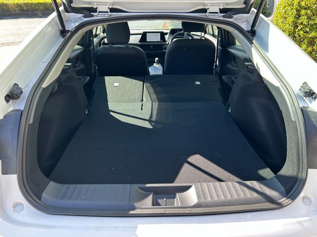 プリウス X 冠水歴車ナビバックカメラETC2.0セーフティーセンスプリクラッシュセーフティーアダプティブクルーズコントロールスマートキーPスタートイモビライザーオートマチックハイビームAC100V電源禁煙車(61枚目)