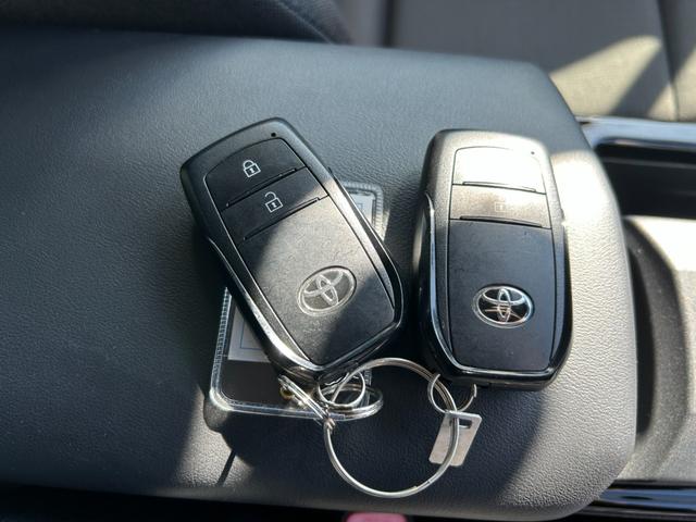 プリウス X 冠水歴車ナビバックカメラETC2.0セーフティーセンスプリクラッシュセーフティーアダプティブクルーズコントロールスマートキーPスタートイモビライザーオートマチックハイビームAC100V電源禁煙車(80枚目)