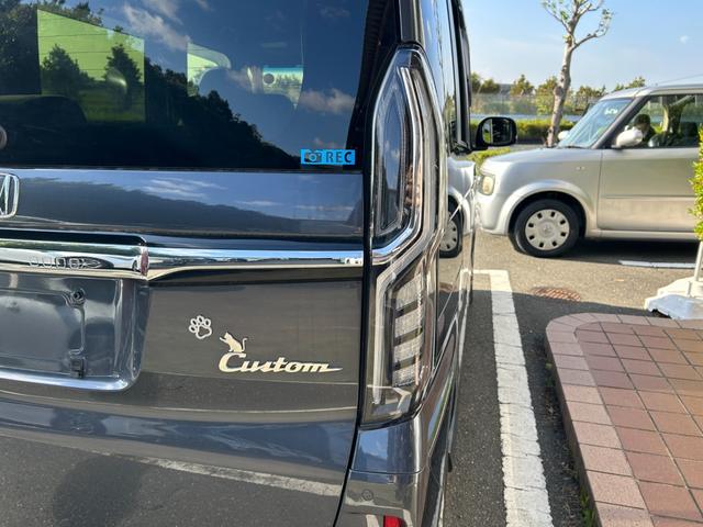 Ｎ－ＢＯＸカスタム Ｌ　冠水歴車ナビＢＴ対応バックカメラＥＴＣ車載器センシング衝突軽減ブレーキアダプティブクルコン踏み間違防止禁煙車両側パワスラドラレコ前席シートヒーターサイドカーテンエアバッグスマートキー２本ＵＳＢジャック（19枚目）