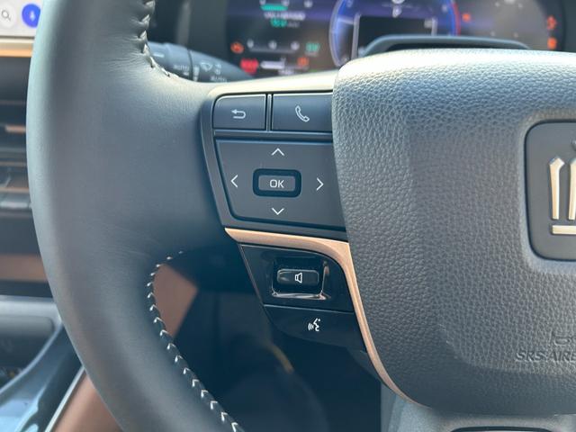 クラウンスポーツ Z 冠水歴車ナビTVバックカメラ全方位モニターETC2.0セーフティセンスプリクラッシュセーフティレーダークルコン禁煙車ブラインドスポットモニターメンテノート付スマートキー2本シートエアコンAC100V(69枚目)