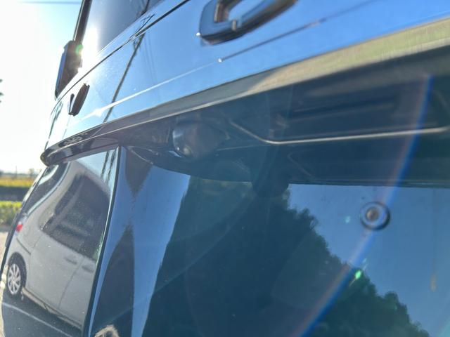 ヴォクシー ＺＳ　煌ＩＩＩ　冠水歴車ナビＴＶバックカメラＥＴＣ車載器スマートキーＰスタートイモビライザー禁煙車セーフティセンス衝突軽減ブレーキプリクラッシュセーフティー両側パワースライドドアオートマチックハイビームドラレコ付（27枚目）