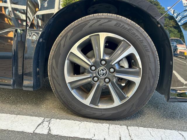 ヴォクシー ＺＳ　煌ＩＩＩ　冠水歴車ナビＴＶバックカメラＥＴＣ車載器スマートキーＰスタートイモビライザー禁煙車セーフティセンス衝突軽減ブレーキプリクラッシュセーフティー両側パワースライドドアオートマチックハイビームドラレコ付（30枚目）