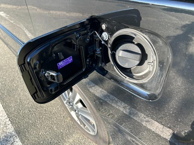 ヴォクシー ＺＳ　煌ＩＩＩ　冠水歴車ナビＴＶバックカメラＥＴＣ車載器スマートキーＰスタートイモビライザー禁煙車セーフティセンス衝突軽減ブレーキプリクラッシュセーフティー両側パワースライドドアオートマチックハイビームドラレコ付（34枚目）