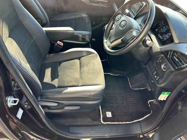ヴォクシー ＺＳ　煌ＩＩＩ　冠水歴車ナビＴＶバックカメラＥＴＣ車載器スマートキーＰスタートイモビライザー禁煙車セーフティセンス衝突軽減ブレーキプリクラッシュセーフティー両側パワースライドドアオートマチックハイビームドラレコ付（40枚目）