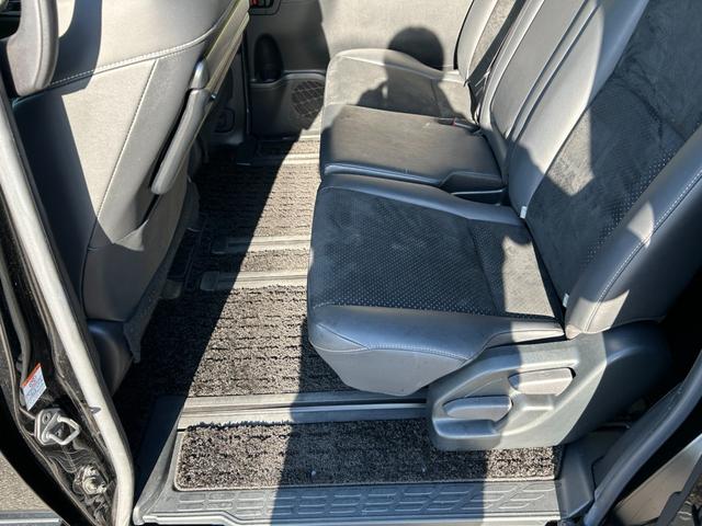 ヴォクシー ＺＳ　煌ＩＩＩ　冠水歴車ナビＴＶバックカメラＥＴＣ車載器スマートキーＰスタートイモビライザー禁煙車セーフティセンス衝突軽減ブレーキプリクラッシュセーフティー両側パワースライドドアオートマチックハイビームドラレコ付（49枚目）