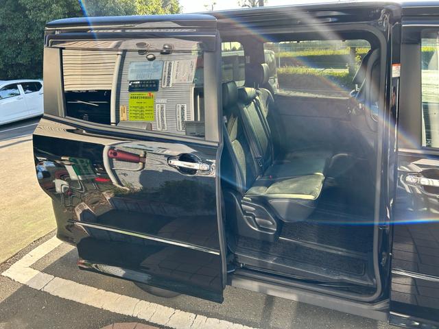 ヴォクシー ＺＳ　煌ＩＩＩ　冠水歴車ナビＴＶバックカメラＥＴＣ車載器スマートキーＰスタートイモビライザー禁煙車セーフティセンス衝突軽減ブレーキプリクラッシュセーフティー両側パワースライドドアオートマチックハイビームドラレコ付（51枚目）