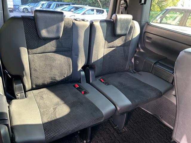 ヴォクシー ＺＳ　煌ＩＩＩ　冠水歴車ナビＴＶバックカメラＥＴＣ車載器スマートキーＰスタートイモビライザー禁煙車セーフティセンス衝突軽減ブレーキプリクラッシュセーフティー両側パワースライドドアオートマチックハイビームドラレコ付（55枚目）