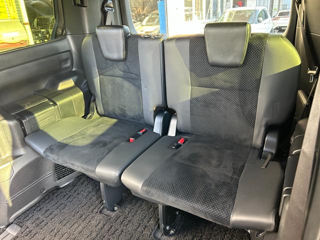 ヴォクシー ＺＳ　煌ＩＩＩ　冠水歴車ナビＴＶバックカメラＥＴＣ車載器スマートキーＰスタートイモビライザー禁煙車セーフティセンス衝突軽減ブレーキプリクラッシュセーフティー両側パワースライドドアオートマチックハイビームドラレコ付（56枚目）