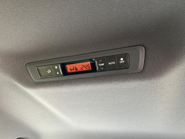 ヴォクシー ＺＳ　煌ＩＩＩ　冠水歴車ナビＴＶバックカメラＥＴＣ車載器スマートキーＰスタートイモビライザー禁煙車セーフティセンス衝突軽減ブレーキプリクラッシュセーフティー両側パワースライドドアオートマチックハイビームドラレコ付（63枚目）