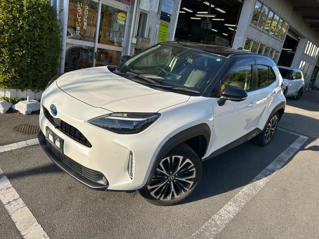 ヤリスクロス ハイブリッドZ 冠水歴車ナビバックカメラ禁煙車セーフティセンスプリクラッシュセーフティークルーズコントロールスマートキー2本Pスタート前席シートヒーターオートマチックハイビームハイブリッド車ドラレコ純正アルミイモビ付(2枚目)