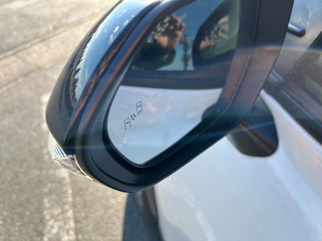 ヤリスクロス ハイブリッドZ 冠水歴車ナビバックカメラ禁煙車セーフティセンスプリクラッシュセーフティークルーズコントロールスマートキー2本Pスタート前席シートヒーターオートマチックハイビームハイブリッド車ドラレコ純正アルミイモビ付(29枚目)